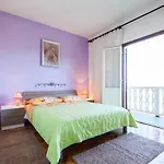 Bosotina Royal Sea View *
