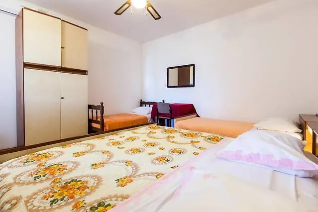 Bosotina Royal Sea View קוקליצ'ה