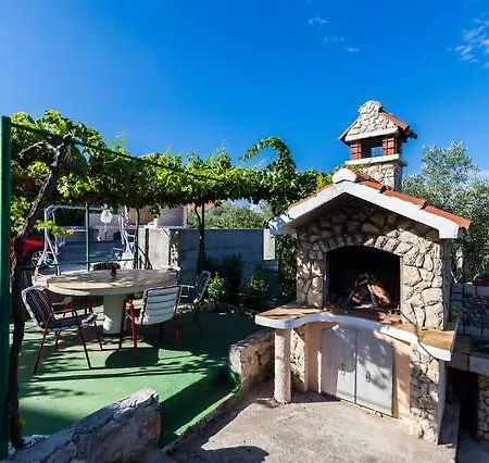 Bosotina Royal Sea View * Куклица