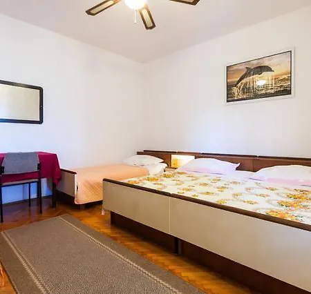 Bosotina Royal Sea View *