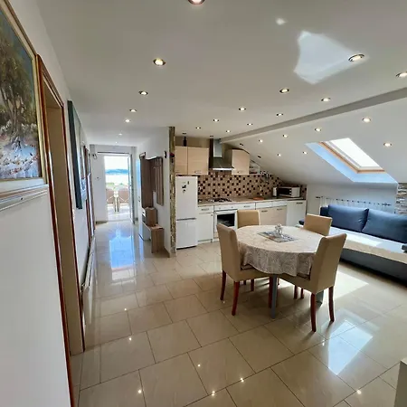 Апартаменты Bosotina Royal Sea View Куклица