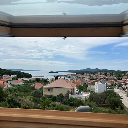 Bosotina Royal Sea View * Куклица