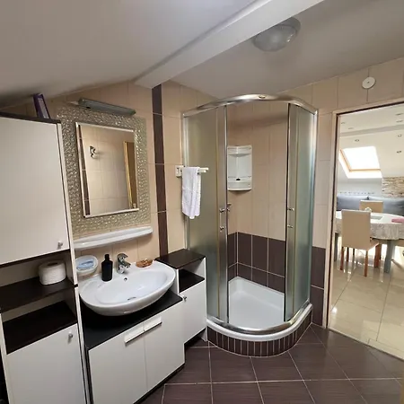 Bosotina Royal Sea View Куклица
