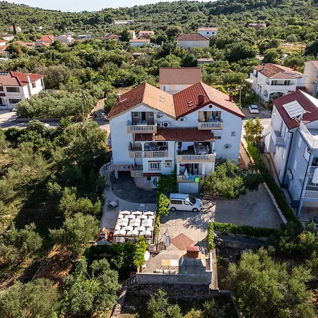 Lejlighed Bosotina Royal Sea View