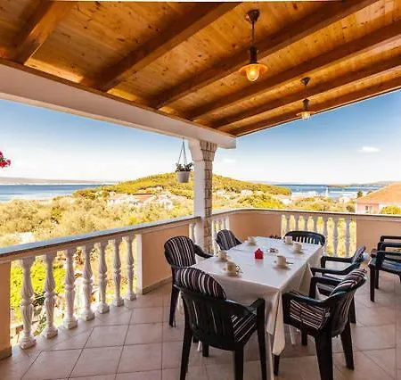 Апартаменты Villa Bosotina Royal Sea View