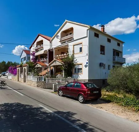 Апартаменты Villa Bosotina Royal Sea View *