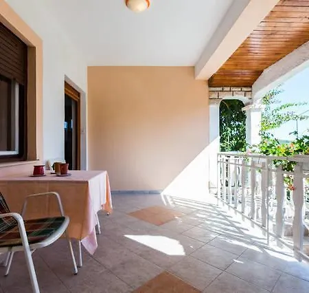 Villa Bosotina Royal Sea View Διαμέρισμα Kukljica