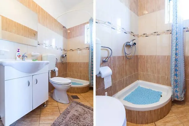 Villa Bosotina Royal Sea View 아파트 쿠클리차