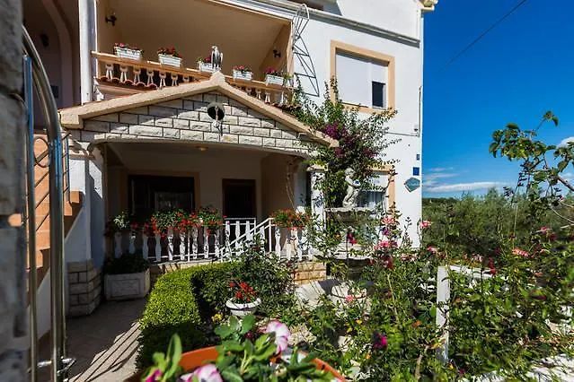 아파트 Villa Bosotina Royal Sea View